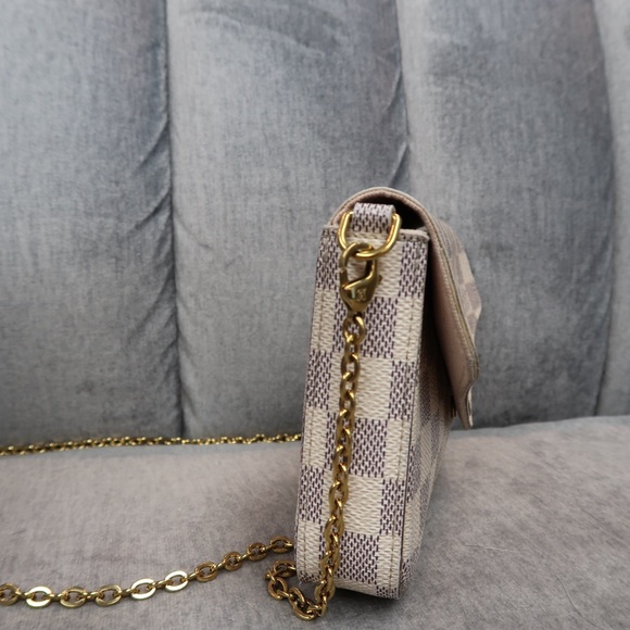 ❌SOLD❌LOUIS VUITTON POCHETTE FELICIE - Picture 10 of 10